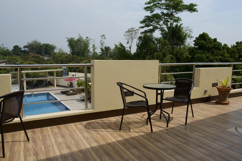 Relax Garden House Hotell Chiang Mai Eksteriør bilde