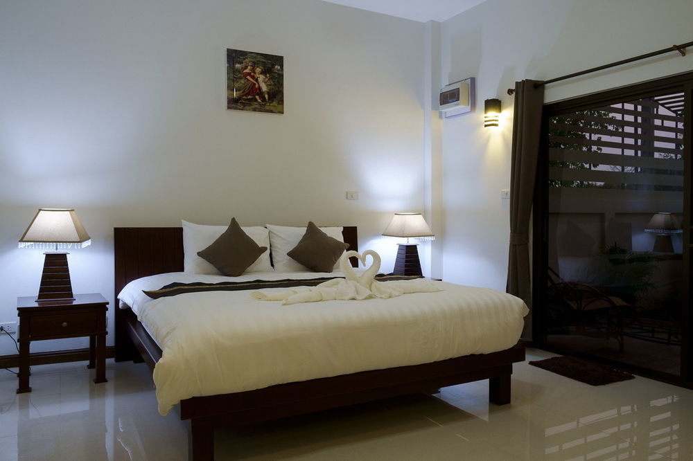 Relax Garden House Hotell Chiang Mai Eksteriør bilde