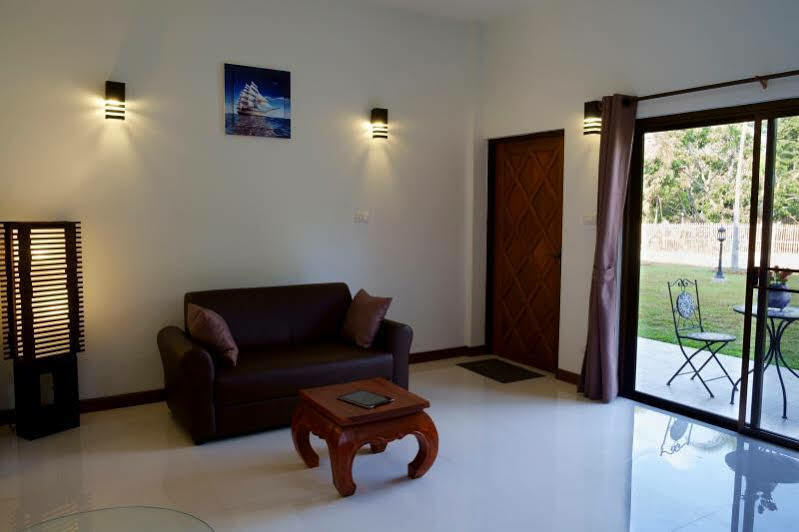 Relax Garden House Hotell Chiang Mai Eksteriør bilde